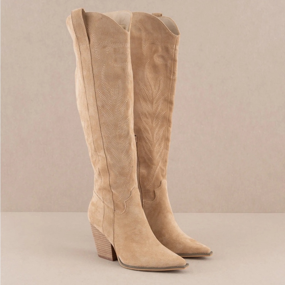 Vici Tan Heeled Boots